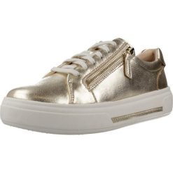Buty CLARKS 26185916C Złoty. Żółte obuwie trekkingowe damskie Clarks, ze skóry, bez zapięcia. Za 438.99 zł.