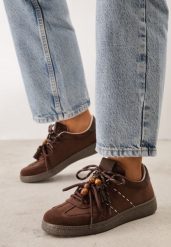 Brązowe Sneakersy Typu Klasyczne Tenisówki Retro z Podwójnym Wiązaniem z Frędzlami Kotena. Brązowe trampki damskie Renee, bez wzorów, z jeansu, bez zapięcia. Za 99.99 zł.