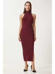 Happiness Istanbul Sukienka w kolorze czerwonym rozmiar: S/M. Czerwone sukienki damskie Happiness Istanbul, bez wzorów, prążkowane, bez ramiączek. Za 86.99 zł.
