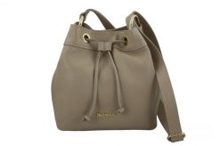 Worek skórzany BARBERINI'S beżowy 975-2. Brązowe shopper bag Barberinis, bez wzorów, z lakierowanej skóry, małe, bez dodatków. Za 199.99 zł.