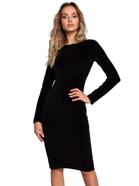 Made of emotion Sukienka w kolorze czarnym rozmiar: XXL. Czarne sukienki damskie Made Of Emotion, bez wzorów, z bawełny, bez ramiączek. Za 194.99 zł.