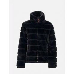 Kurtka polarowa damska sztuczne futro CAPPA. Czarne kurtki damskie Aulp, na zimę, l, bez wzorów, z futra, bez kaptura. Za 599.99 zł.