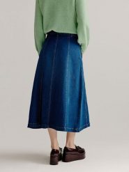 Josephine & Co Spódnica dżinsowa "Lianne" w kolorze niebieskim rozmiar: 46. Niebieskie spódnice damskie Josephine & Co, bez wzorów, midi. Za 240.99 zł.
