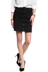 SPÓDNICA JEANSOWA LEE A LINE SKIRT MOTO BLACK L38NIZLG 112108283. Czarne spódnice damskie Lee, l, bez wzorów, z jeansu. W wyprzedaży za 89.99 zł.