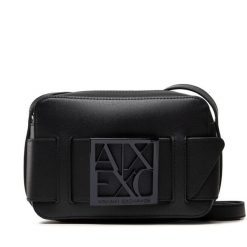 Torebka Armani Exchange. Czarne listonoszki damskie Armani Exchange, bez wzorów, bez dodatków. Za 399.99 zł.