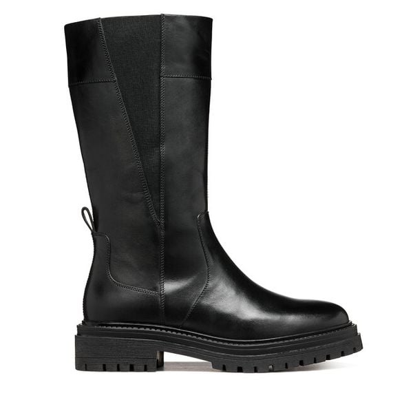 Kozaki Geox. Czarne kozaki damskie Geox, bez obcasa, na płaskiej podeszwie, bez zapięcia. Za 799.99 zł.