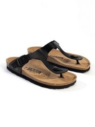 BACKSUN Japonki "Singapore" w kolorze czarnym rozmiar: 40. Czarne klapki damskie Backsun, bez wzorów, z materiału, z otwartym noskiem, bez obcasa, bez zapięcia. Za 130.99 zł.