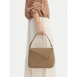 Torebka GINO ROSSI. Brązowe torebki klasyczne damskie Gino Rossi, bez dodatków. Za 199.99 zł.
