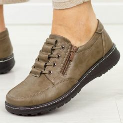 Khaki półbuty damskie Potocki 90407. Niebieskie półbuty damskie POTOCKI, na jesień, bez wzorów, z jeansu, z okrągłym noskiem, bez obcasa, na płaskiej podeszwie, bez zapięcia. Za 169.00 zł.