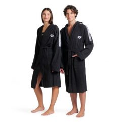 Szlafrok Arena Team Stripe Robe. Białe szlafroki damskie Arena, bez wzorów, bez kaptura. Za 219.99 zł.