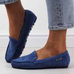 Niebieskie ażurowe zamszowe mokasyny damskie Potocki 09301. Niebieskie mokasyny damskie POTOCKI, na jesień, z zamszu, bez obcasa. Za 149.00 zł.