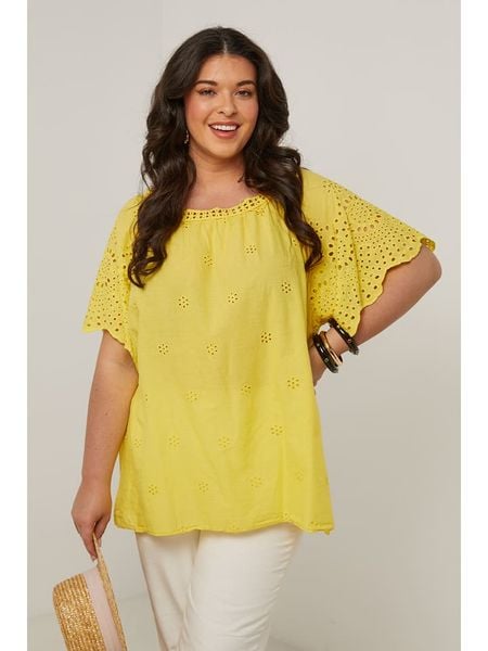 Curvy Lady Bluzka w kolorze żółtym rozmiar: 48/50. Żółte bluzki damskie Curvy Lady, bez wzorów, klasyczne, bez kołnierzyka, bez ramiączek. Za 122.96 zł.