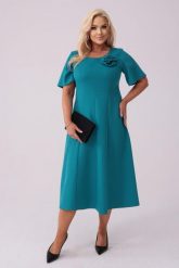 Elegancka sukienka Doris na wesele w odcieniach zieleni PLUS SIZE XXL. Zielone sukienki damskie Moda Size Plus Iwanek, bez wzorów, z elastanu, eleganckie, bez ramiączek. Za 349.90 zł.
