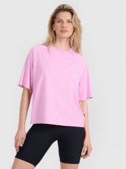 4F T-shirt oversize gładki damski - różowy S. Czerwone t-shirty damskie 4F, s, bez wzorów, z bawełny, bez kołnierzyka. W wyprzedaży za 39.99 zł.
