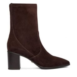 Botki GINO ROSSI. Brązowe botki damskie Gino Rossi, bez obcasa, na słupku, bez zapięcia. Za 479.99 zł.