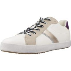 Buty GEOX D BLOMIEE Biały. Białe obuwie trekkingowe damskie Geox, ze skóry, bez zapięcia. Za 237.99 zł.
