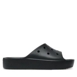 Klapki Crocs. Czarne klapki damskie Crocs, bez wzorów, bez obcasa, bez zapięcia. Za 139.99 zł.