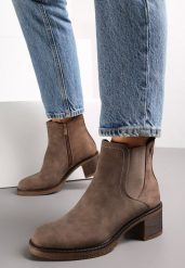 Ciemnobeżowe Botki na Słupku z Ekozamszu Otielo. Brązowe botki damskie Renee, eleganckie, bez obcasa, na obcasie, bez zapięcia. Za 119.99 zł.