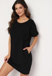Czarna Pudełkowa Sukienka T-shirtowa o Krótkim Kroju Orlella. Czarne sukienki damskie Born2be, bez wzorów, bez ramiączek. Za 54.99 zł.