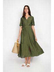 ASSUILI Sukienka w kolorze zielonym rozmiar: 40. Zielone sukienki damskie Assuili, bez wzorów, z tkaniny, bez ramiączek. Za 130.99 zł.