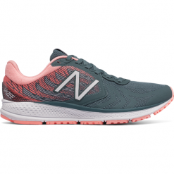 New Balance Vazee Pace WPACEGR2. Brązowe obuwie sportowe damskie New Balance, z gumy. W wyprzedaży za 229.99 zł.