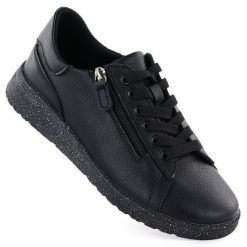 Skórzane półbuty damskie na podwyższeniu czarne Jezzi 138. Czarne półbuty damskie Jezzi, bez wzorów, ze skóry, bez obcasa, bez zapięcia. Za 179.99 zł.