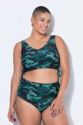 Damskie Figi od bikini wysoki stan moro efekt modelujący. Zielone figi Ulla Popken, bez wzorów, z elastanu. Za 91.99 zł.
