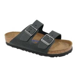Damskie Skórzane Klapki Arizona. Czarne klapki damskie Birkenstock, bez wzorów, z gumy, z otwartym noskiem, bez obcasa, bez zapięcia. Za 696.99 zł.