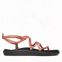 Sandały Teva. Brązowe sandały damskie Teva, bez wzorów, bez obcasa, na płaskiej podeszwie, bez zapięcia. Za 239.99 zł.