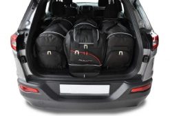 Torby Do Bagażnika Jeep Cherokee 2014-2020 4Szt Kjust. Czarne torby podróżne KJUST, bez wzorów, z kauczuku. Za 1,196.00 zł.