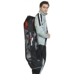 Torba na piłki Precision Tubular. Czarne torby sportowe PRECISION, bez wzorów, z nylonu. Za 144.00 zł.