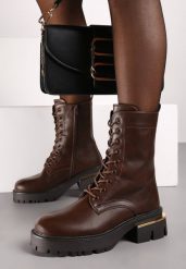Brązowe Botki na Platformie z Tłoczeniem w Stylu Workerów Vivietta. Brązowe botki damskie Renee, z jeansu, eleganckie, z okrągłym noskiem, bez obcasa, na platformie, bez zapięcia. Za 159.99 zł.