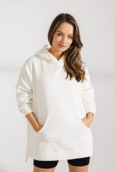 BLUZA LONI ŚMIETANKOWA One size - Flawless. Brązowe bluzy damskie Flawless, bez wzorów, z bawełny, bez kaptura. Za 360.00 zł.