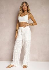 Białe Spodnie High Waist o Ażurowym Wykończeniu z Gumką w Talii Gralefia. Białe spodnie materiałowe damskie Renee, w ażurowe wzory, z jeansu. Za 139.99 zł.