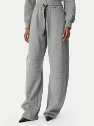 Just Cavalli Spodnie dresowe 81PAAE22 CF102 Szary Relaxed Fit. Szare spodnie dresowe damskie Just Cavalli, l, bez wzorów, z bawełny. Za 1,112.99 zł.