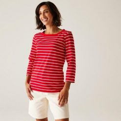 Koszulka do chodzenia z rękawem 3/4 damska Bayletta II. Czerwone bluzki damskie Regatta, bez wzorów, z tkaniny, sportowe, bez kołnierzyka, bez ramiączek. W wyprzedaży za 53.50 zł.