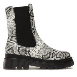 Botki Jenny Fairy. Szare botki damskie Jenny Fairy, bez obcasa, na płaskiej podeszwie, bez zapięcia. Za 139.99 zł.