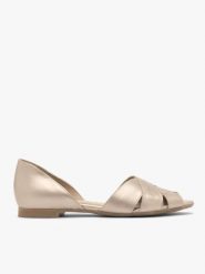 Platynowe sandały peep toe. Szare sandały damskie Brawo sp. z o.o., bez wzorów, ze skóry, z otwartym noskiem, bez obcasa, na płaskiej podeszwie, bez zapięcia. W wyprzedaży za 229.99 zł.