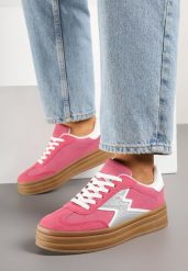 Fuksjowe Sneakersy na Kauczukowej Podeszwie z Geometrycznym Wzorem Tolionne. Czerwone obuwie sportowe damskie Born2be, z jeansu, bez zapięcia. Za 99.99 zł.