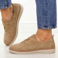 Camelowe skórzane półbuty damskie Filippo Dp7674/26. Brązowe półbuty damskie Filippo, na lato, bez wzorów, z jeansu, z okrągłym noskiem, bez obcasa, na płaskiej podeszwie, bez zapięcia. Za 219.00 zł.