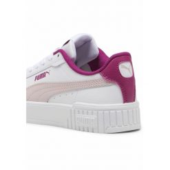Młodzieżowe sneakersy Carina 2.0 PUMA White Mauve Mist Magenta Gleam Pink. Biała obuwie sportowe casual damskie Puma, bez zapięcia, trekkingowe. Za 199.00 zł.