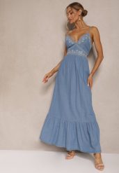 Niebieska Sukienka z Bawełny Stylizowana na Jeans z Ozdobnymi Haftami Rozkloszowana Morlio. Niebieskie sukienki damskie Renee, bez wzorów, z bawełny, eleganckie, bez ramiączek. W wyprzedaży za 151.99 zł.