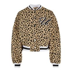 Kurtka Damska Z Nadrukiem Na Całej Powierzchni Oversized Varsity Jacket. Brązowe kurtki damskie Urban Classics, l, bez wzorów, bez kaptura. Za 256.99 zł.
