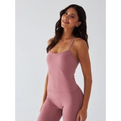 Top Sportowy BeShaped Morning Dew. Czerwone biustonosze sportowe damskie BESHAPED, bez wzorów, z elastanu. Za 179.00 zł.