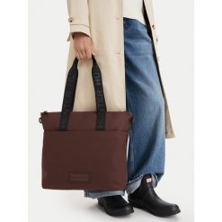 Torebka Hunter. Brązowe shopper bag Hunter, bez dodatków. Za 229.99 zł.