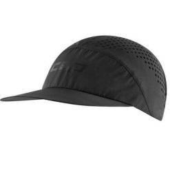 Czapka do biegania z daszkiem Pro Run Ultralight unisex. Czarne czapki z daszkiem damskie CEP, bez wzorów, z materiału. Za 189.00 zł.
