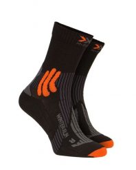Skarpety zimowe biegowe X-Socks WINTER RUN 4.0. Brązowe skarpetki damskie X Socks, bez wzorów, z materiału. Za 80.00 zł.