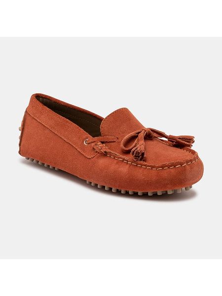 CHARLES & SMITH Skórzane mokasyny "January" w kolorze pomarańczowym rozmiar: 40. Pomarańczowe mokasyny damskie CHARLES & SMITH, bez obcasa. Za 185.76 zł.