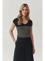 TATUUM Koszulka w kolorze czarnym rozmiar: S. Czarne bluzki damskie TATUUM, s, bez wzorów, bez kołnierzyka, bez ramiączek. Za 109.78 zł.