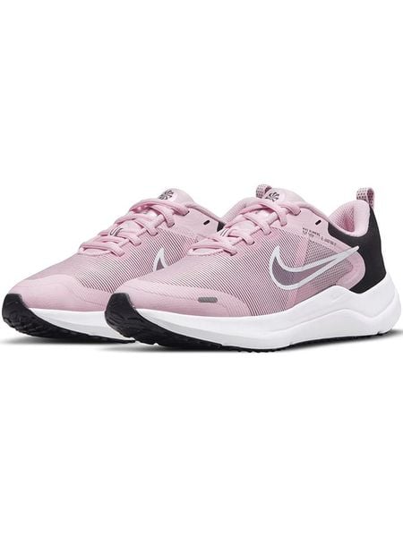 Nike Buty "Downshifter 12" w kolorze jasnoróżowym do biegania rozmiar: 38. Różowe obuwie sportowe damskie Nike, bez zapięcia, do biegania. Za 170.47 zł.
